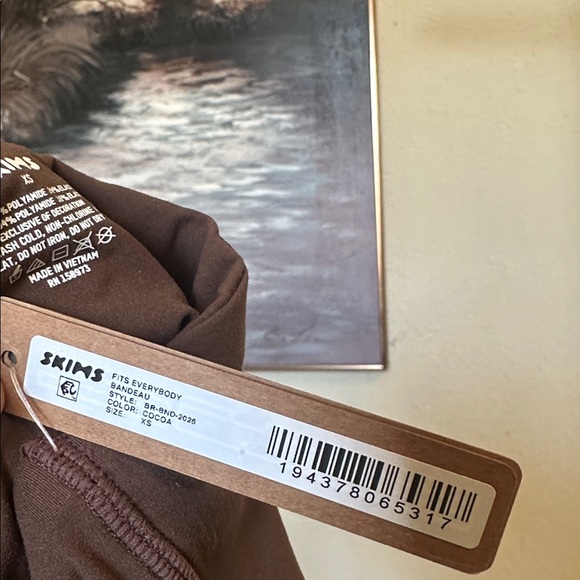 NWT Skims Fits Everybody Bandeau Crop Cocoa Brown Size XS - Picture 7 of 8